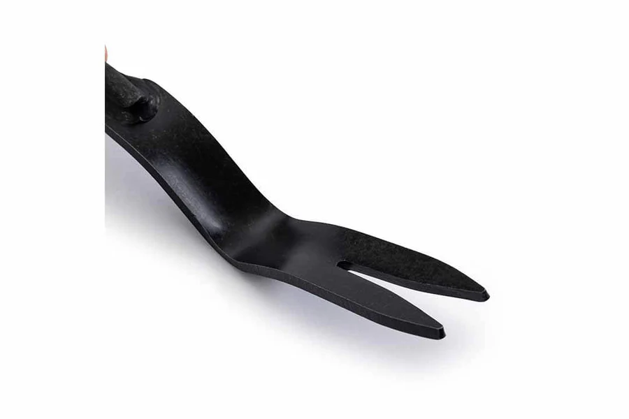 Barebones Dandelion Weeding Fork - Image 2